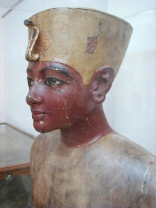 Mannequin_of_Tutankhamun