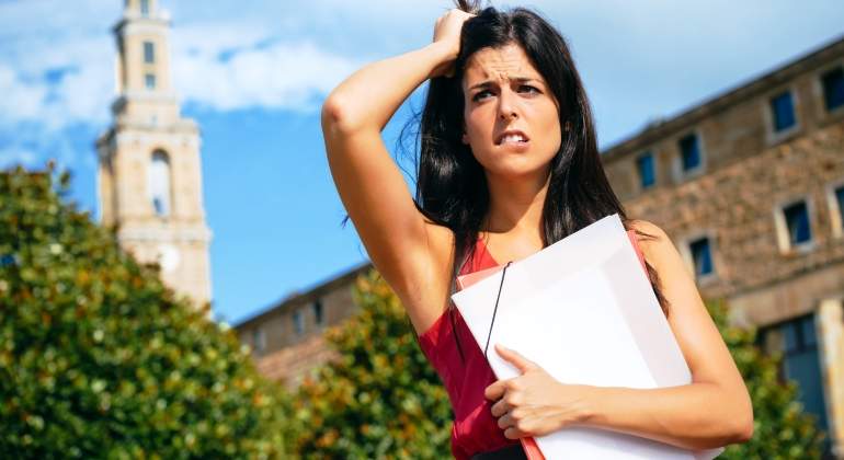 Cómo compulsar un título universitario