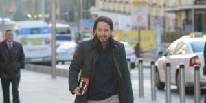 Cómo contactar con Pablo Iglesias