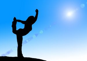 Cómo ayuda el yoga a mi cuerpo y mente