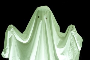 Cómo hacer un disfraz de fantasma