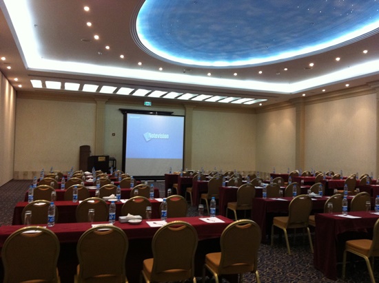 Cómo organizar un evento