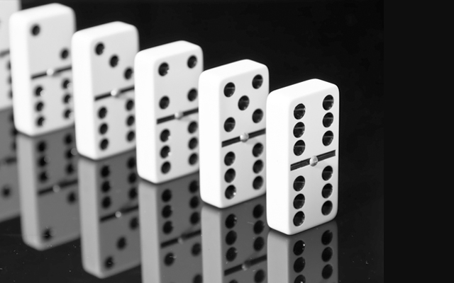 como se juega al dominó