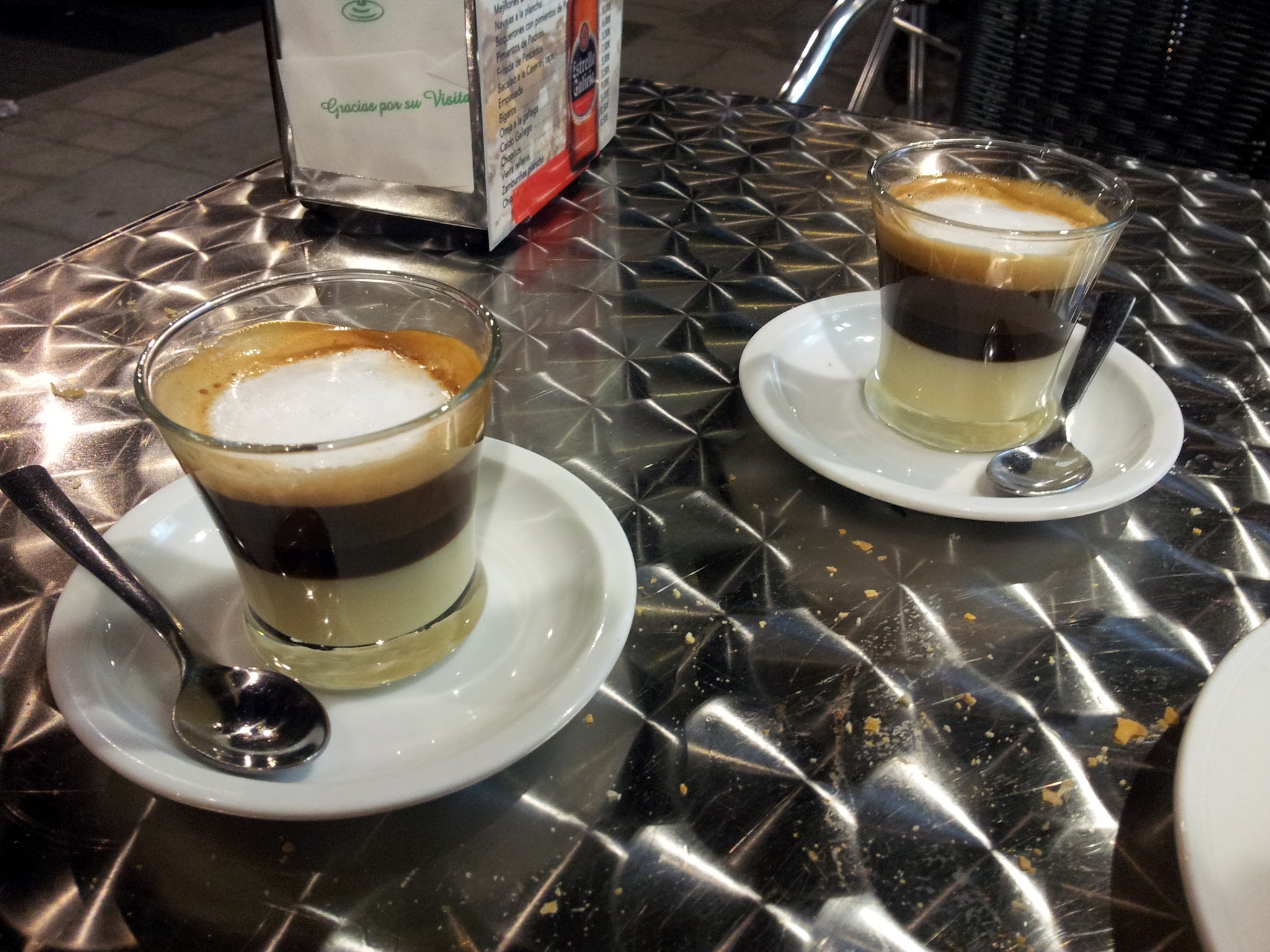 Cómo hacer un café bombón
