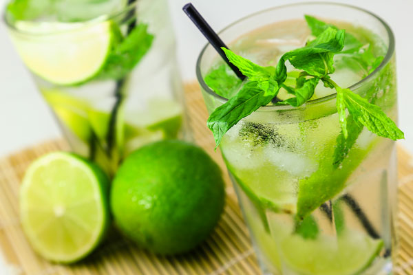 Cómo preparar un mojito cubano