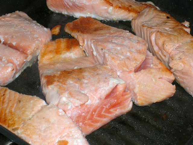 salmón al sarten