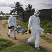 Ebola-en-Liberia-7-180x180