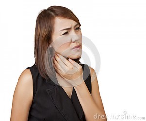 Cómo curar el dolor de garganta